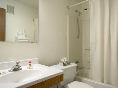 Super 8 By Wyndham Saanichton Victoria Airport Hotel Luaran gambar